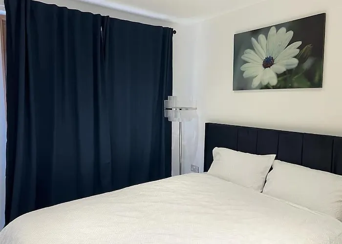 Cosy And Prime Location